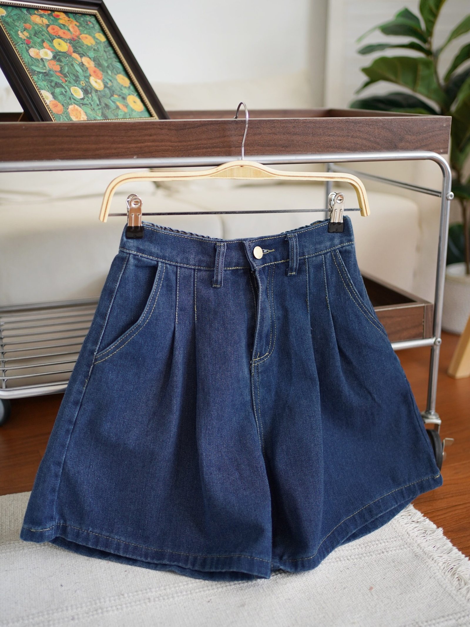 Perfect Denim Short