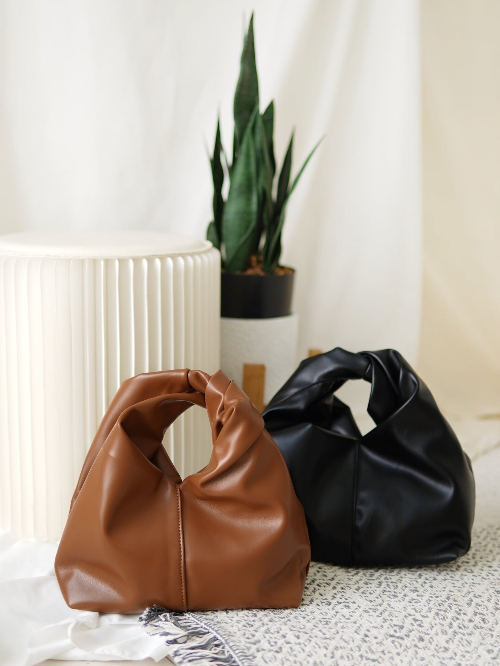 KOREAN SEOUL HANDBAG - Image 2